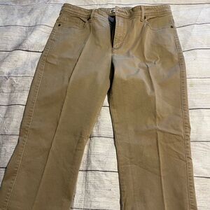Women’s Lee Jeans Cordaroy capris 16